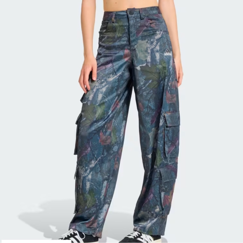 Adidas camo cargo pants nwt